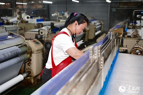 江西贛州紡織企業 出口訂單激增，生產一線繁忙